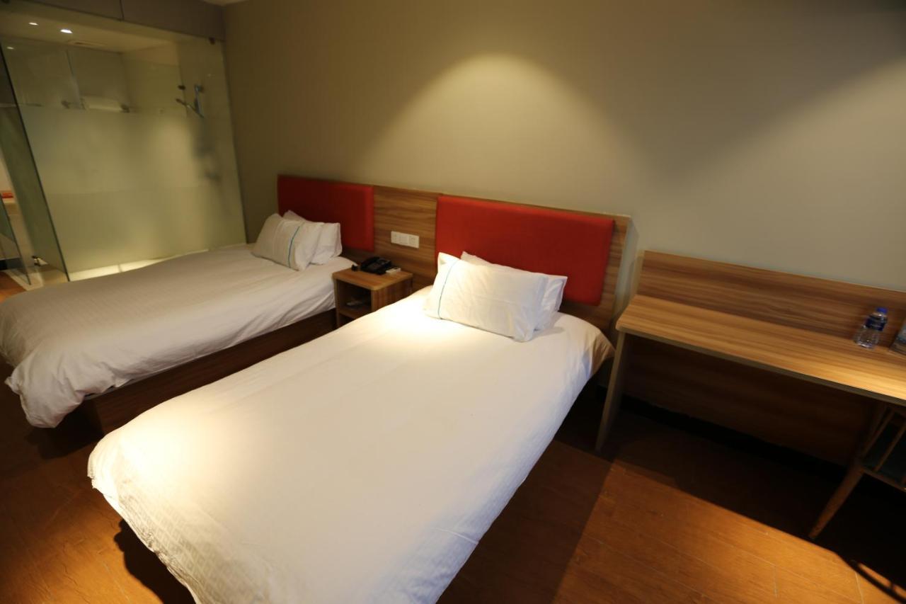 Shanghai Jie Jia Hotel Exterior photo